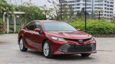 Toyota Camry 2019 nhập khẩu mở bán tại Việt Nam